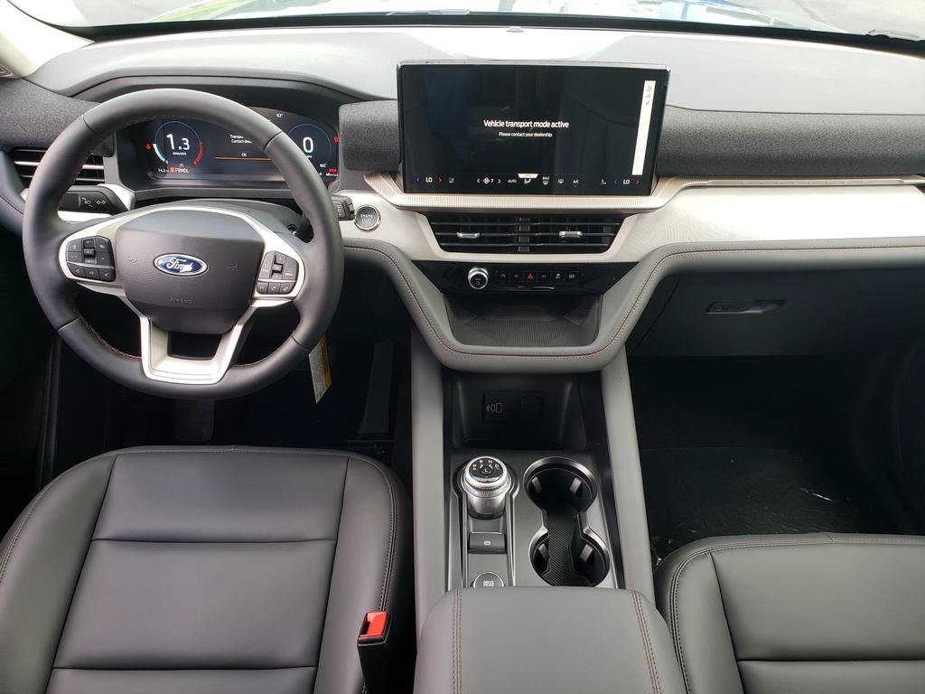New 2026 Ford Explorer Active w/ Active Comfort Package AWD/4WD image 8