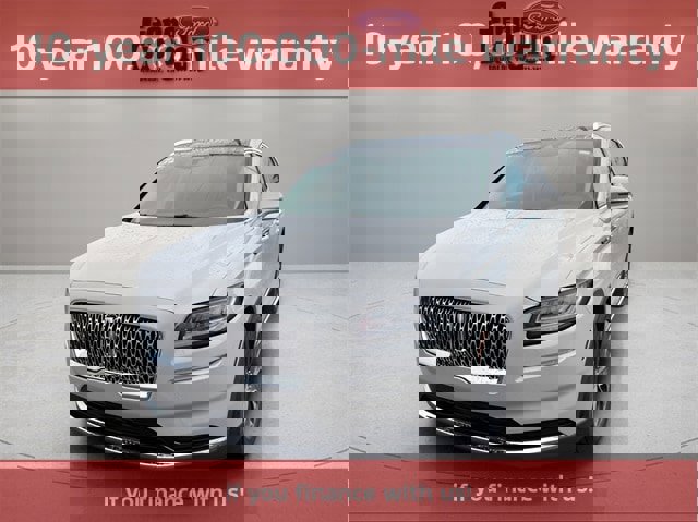 Used 2022 Lincoln Nautilus Reserve w/ Luxury Package image 4