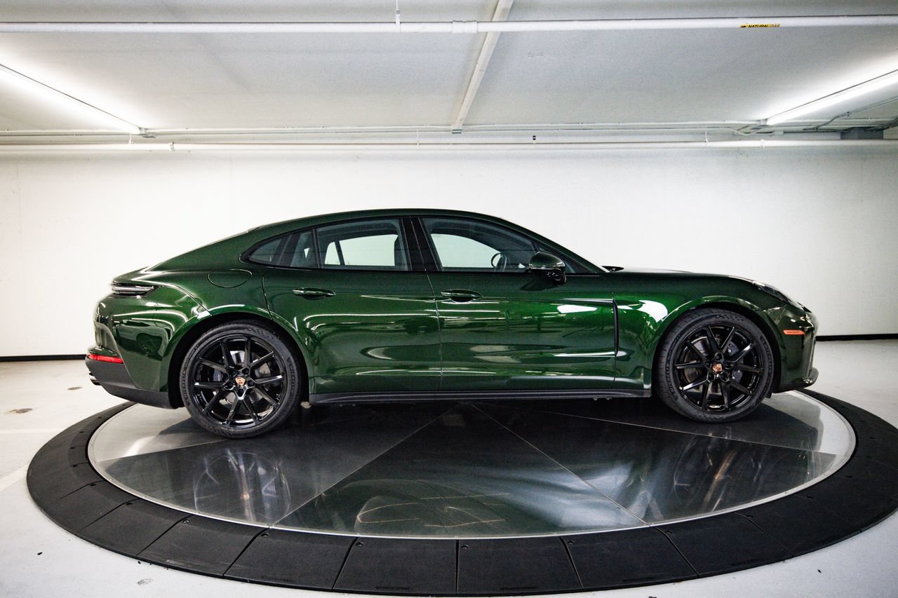 Certified 2025 Porsche Panamera image 8