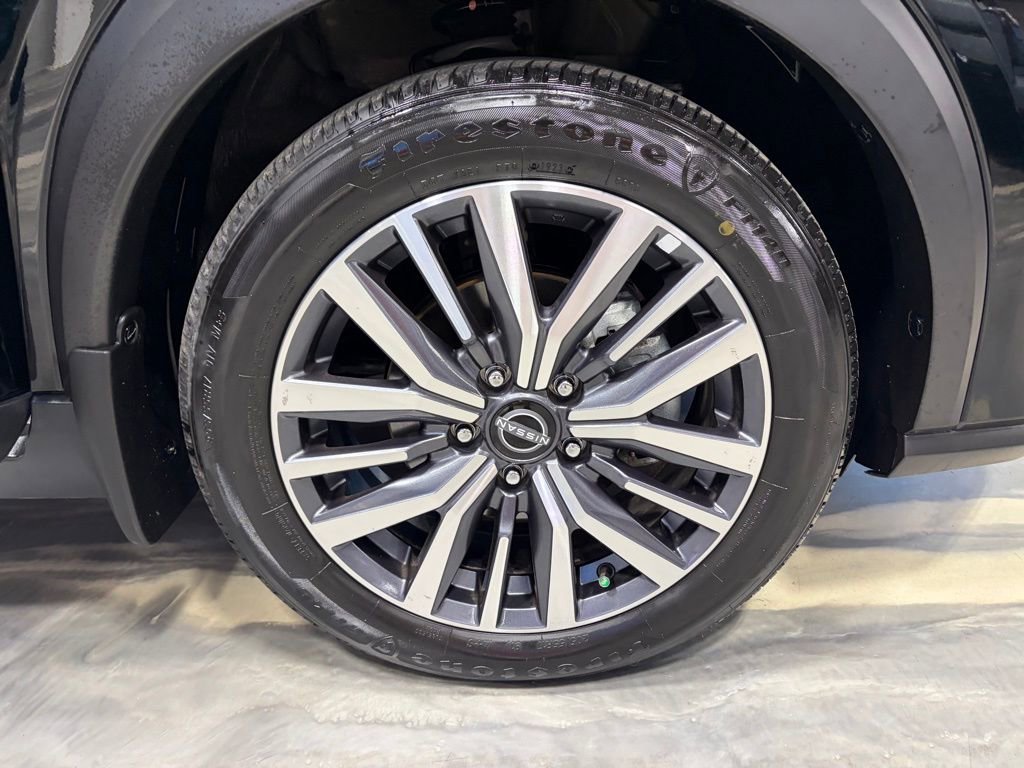 Used 2023 Nissan Kicks SR image 23