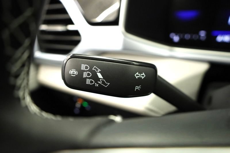 New 2026 Volkswagen Taos SE AWD/4WD image 27