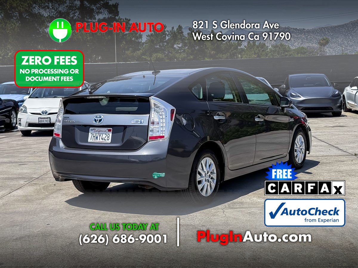 Used 2015 Toyota Prius Prime Advanced FWD image 4