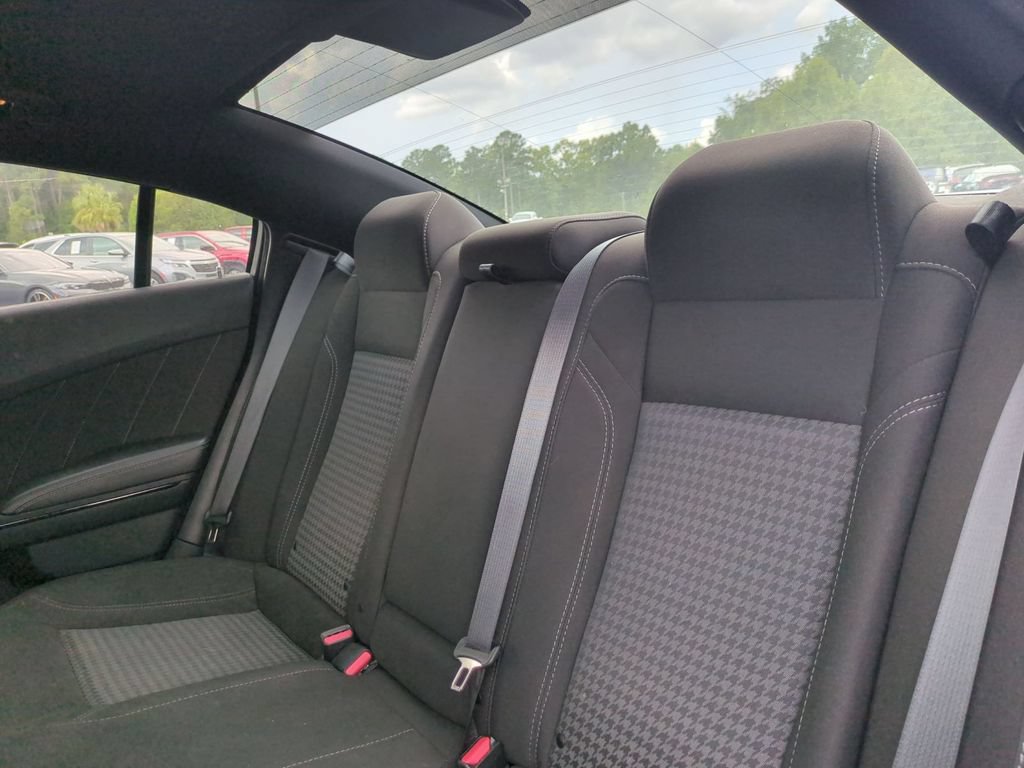 Used 2023 Dodge Charger SXT w/ Blacktop Package RWD image 26