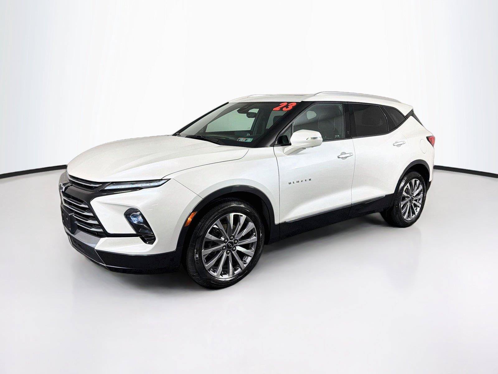 Used 2023 Chevrolet Blazer Premier w/ Driver Confidence II Package AWD/4WD image 7