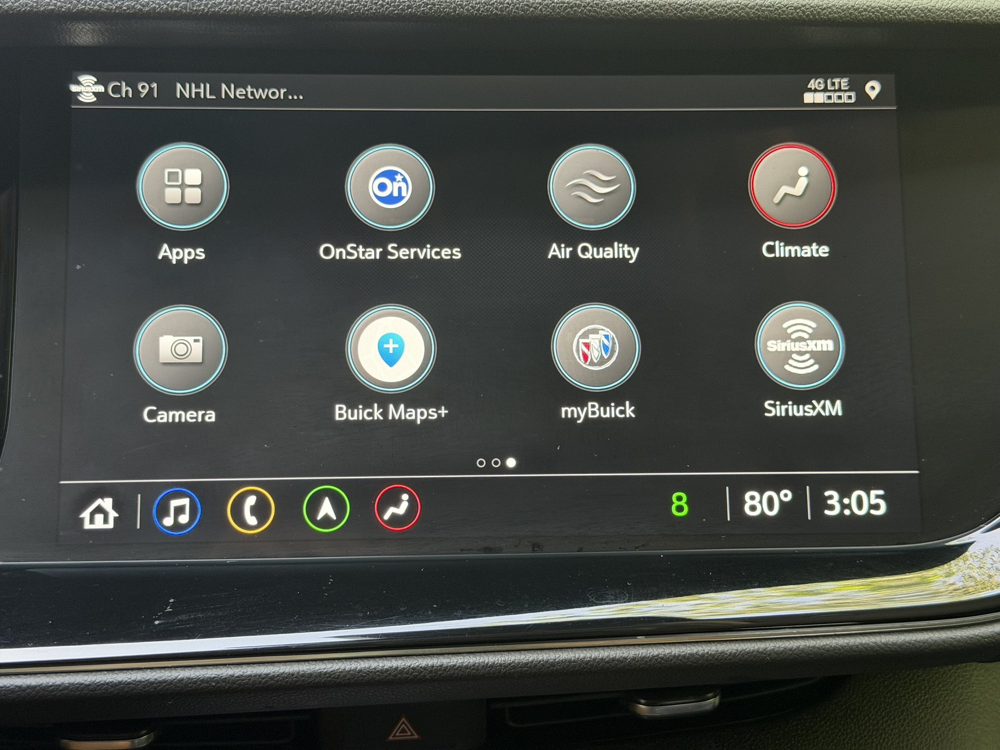 Used 2023 Buick Envision Avenir AWD/4WD image 35