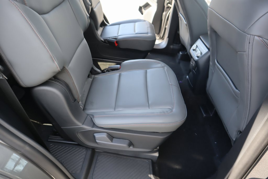 New 2025 Ford Explorer Active w/ Active Comfort Package image 16