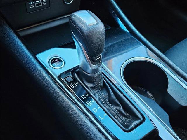 Used 2024 Nissan Altima 2.5 SV image 13