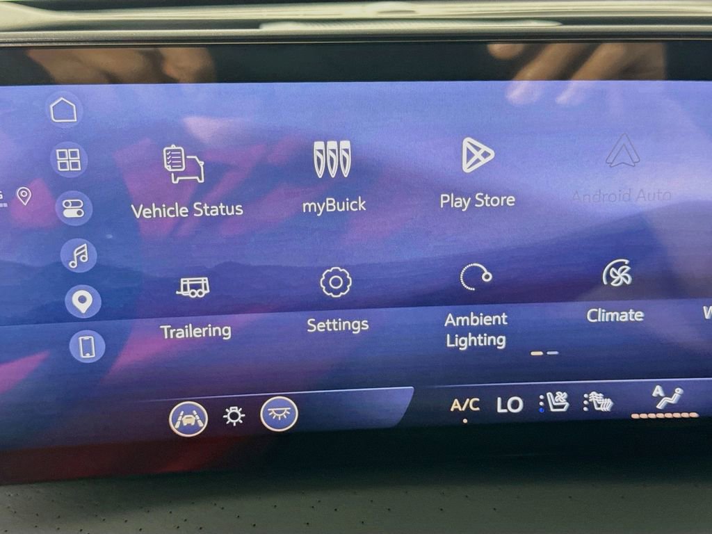 Used 2026 Buick Enclave Avenir AWD/4WD image 13