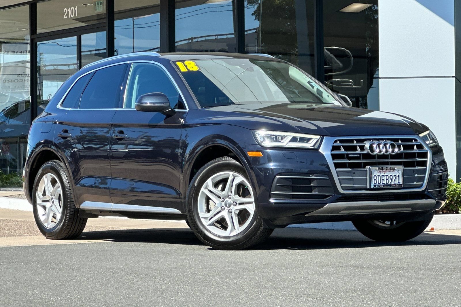 Used 2018 Audi Q5 2.0T Premium Plus w/ Premium Plus Package AWD/4WD image 2
