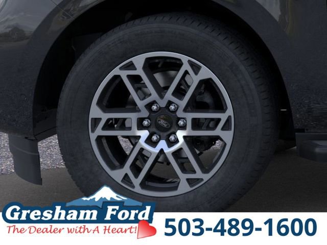 New 2025 Ford Expedition Active image 22