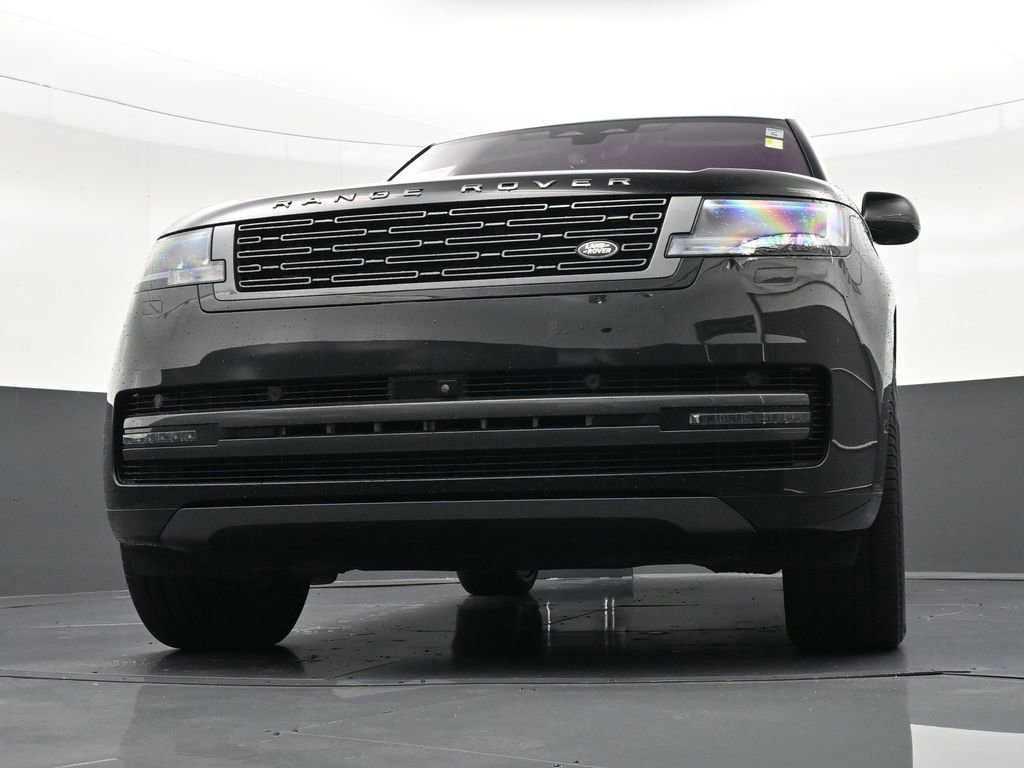 Used 2023 Land Rover Range Rover SE image 30