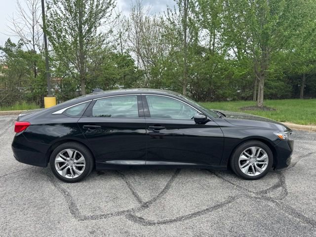 Used 2018 Honda Accord LX image 3
