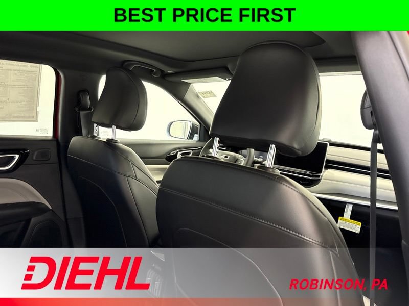 New 2026 Jeep Compass Limited AWD/4WD image 13