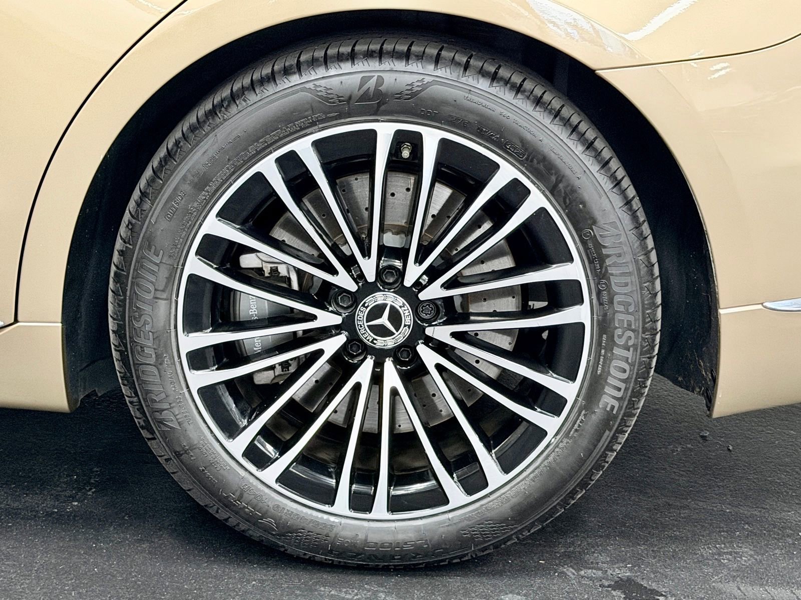 Certified 2022 Mercedes-Benz S 500 4MATIC image 17