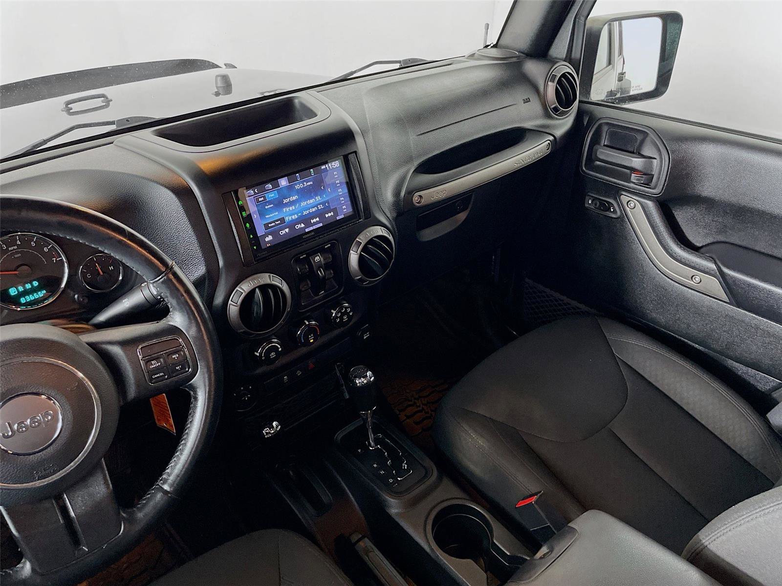 Used 2016 Jeep Wrangler Unlimited Sport w/ Quick Order Package 24S image 23