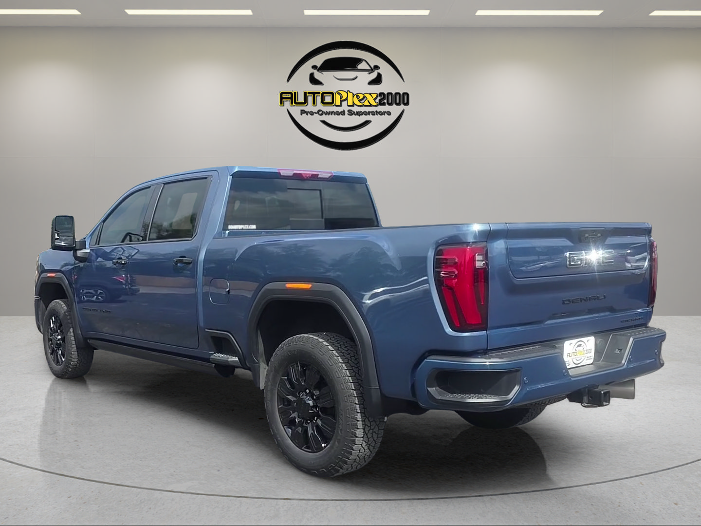 Used 2025 GMC Sierra 2500 Denali Ultimate AWD/4WD image 5