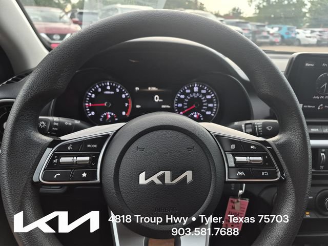 Certified 2023 Kia Forte LXS w/ LXS Technology Package FWD image 24