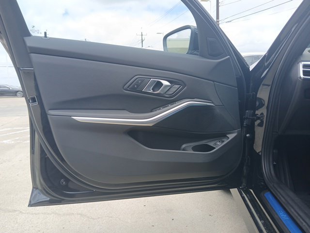 New 2026 BMW 330i Sedan w/ Premium Package RWD image 17