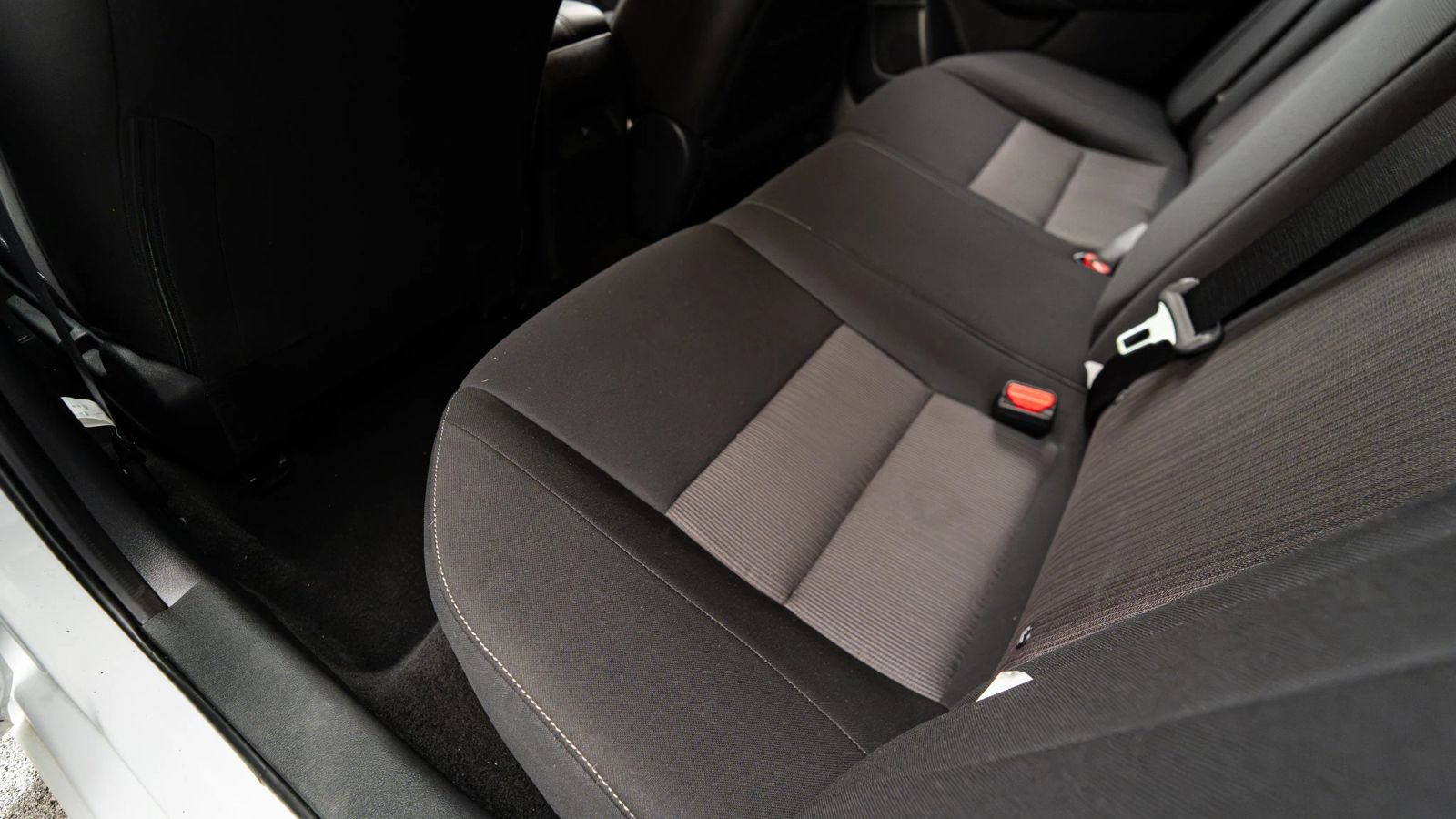 Used 2025 Nissan Sentra SV FWD image 21
