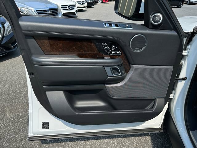 Used 2020 Land Rover Range Rover HSE image 13