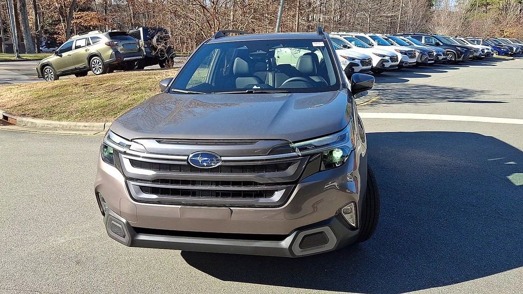 New 2025 Subaru Forester Limited image 3