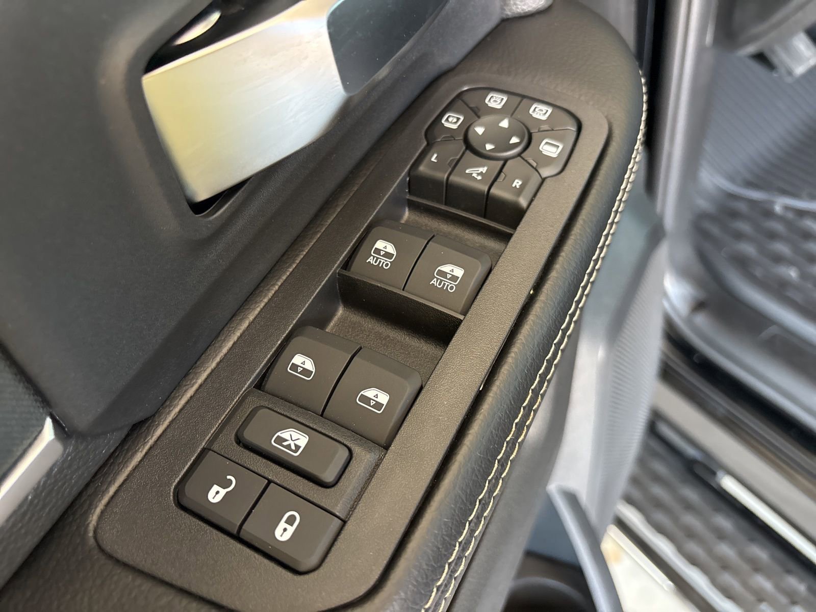 New 2026 RAM 2500 Lone Star image 10