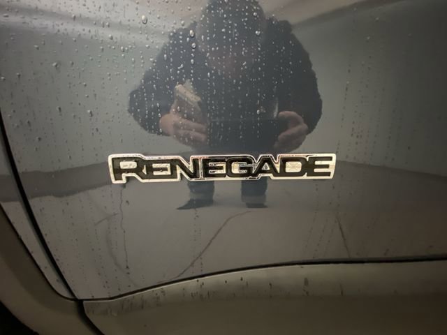 Used 2020 Jeep Renegade Limited image 25