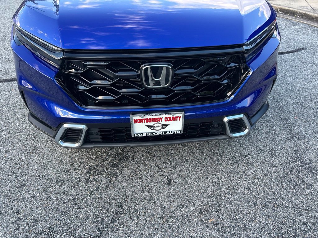 Used 2025 Honda CR-V Sport Touring image 10