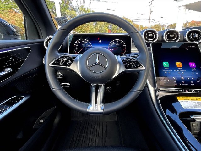 Used 2026 Mercedes-Benz GLC 300 4MATIC image 10