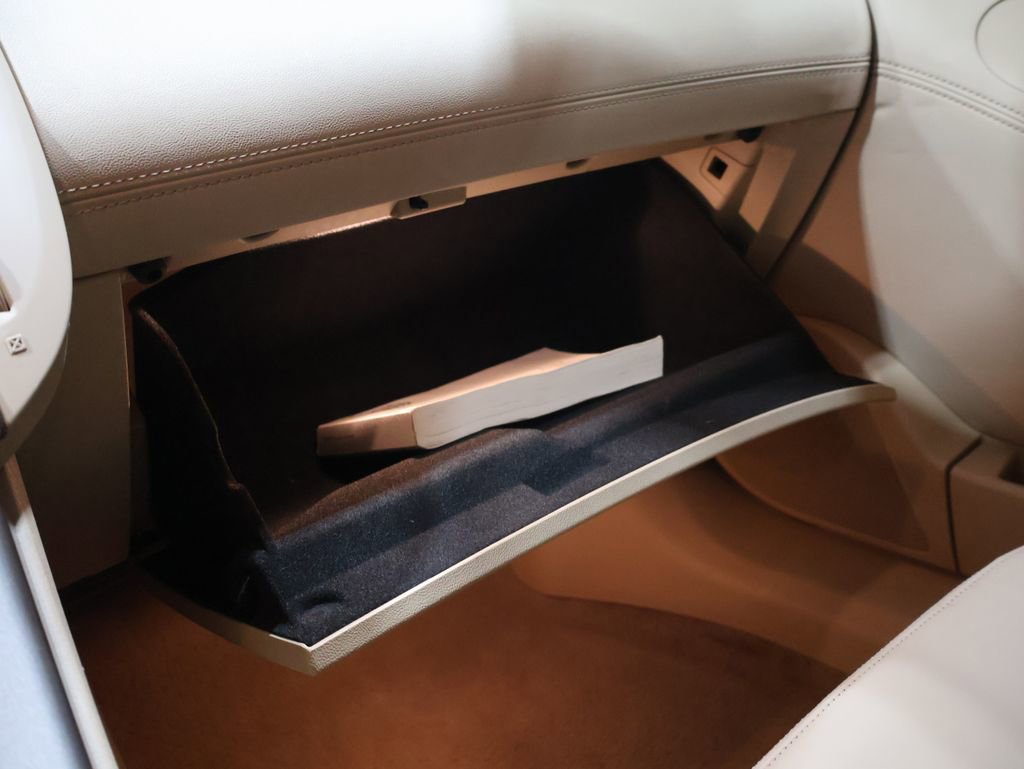 Used 2012 Buick LaCrosse Premium image 30