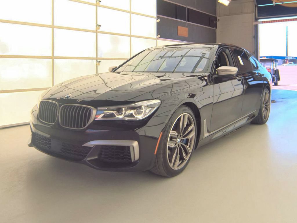 Used 2018 BMW M760i xDrive w/ Luxury Rear Seating Package AWD/4WD image 2