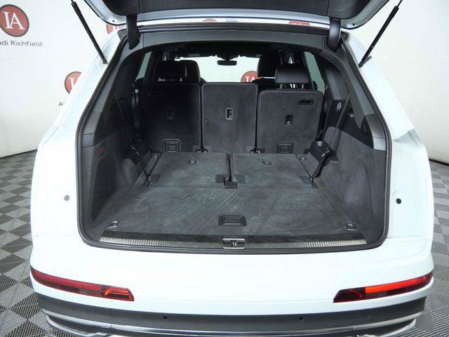 Used 2023 Audi Q7 2.0T Premium w/ Convenience Package AWD/4WD image 23