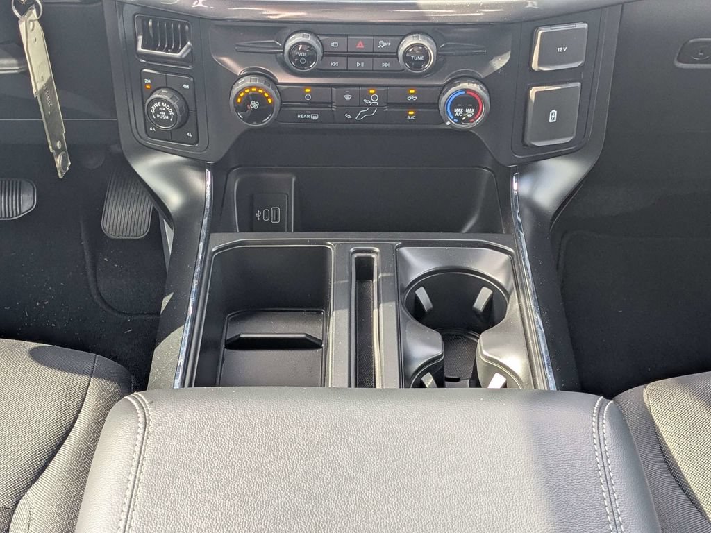 Used 2026 Ford F150 STX w/ F-150 LOBO Package AWD/4WD image 19