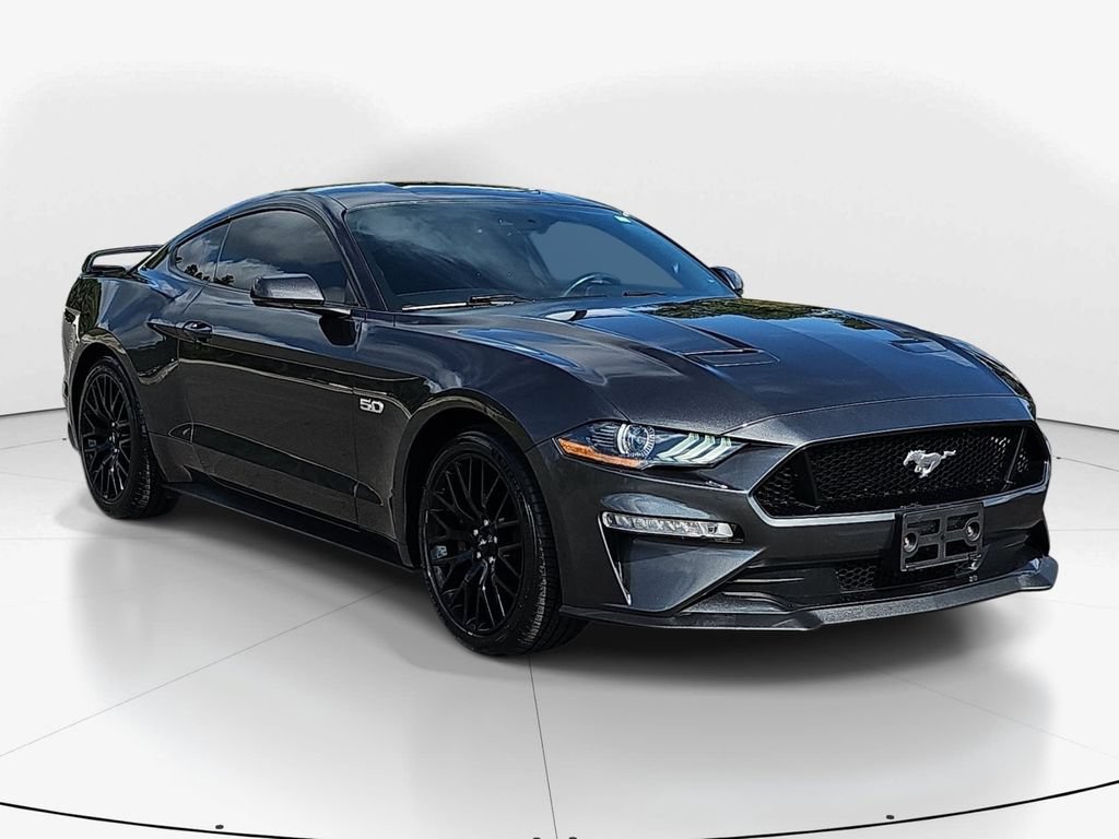 Used 2019 Ford Mustang GT Premium w/ GT Performance Package RWD image 3