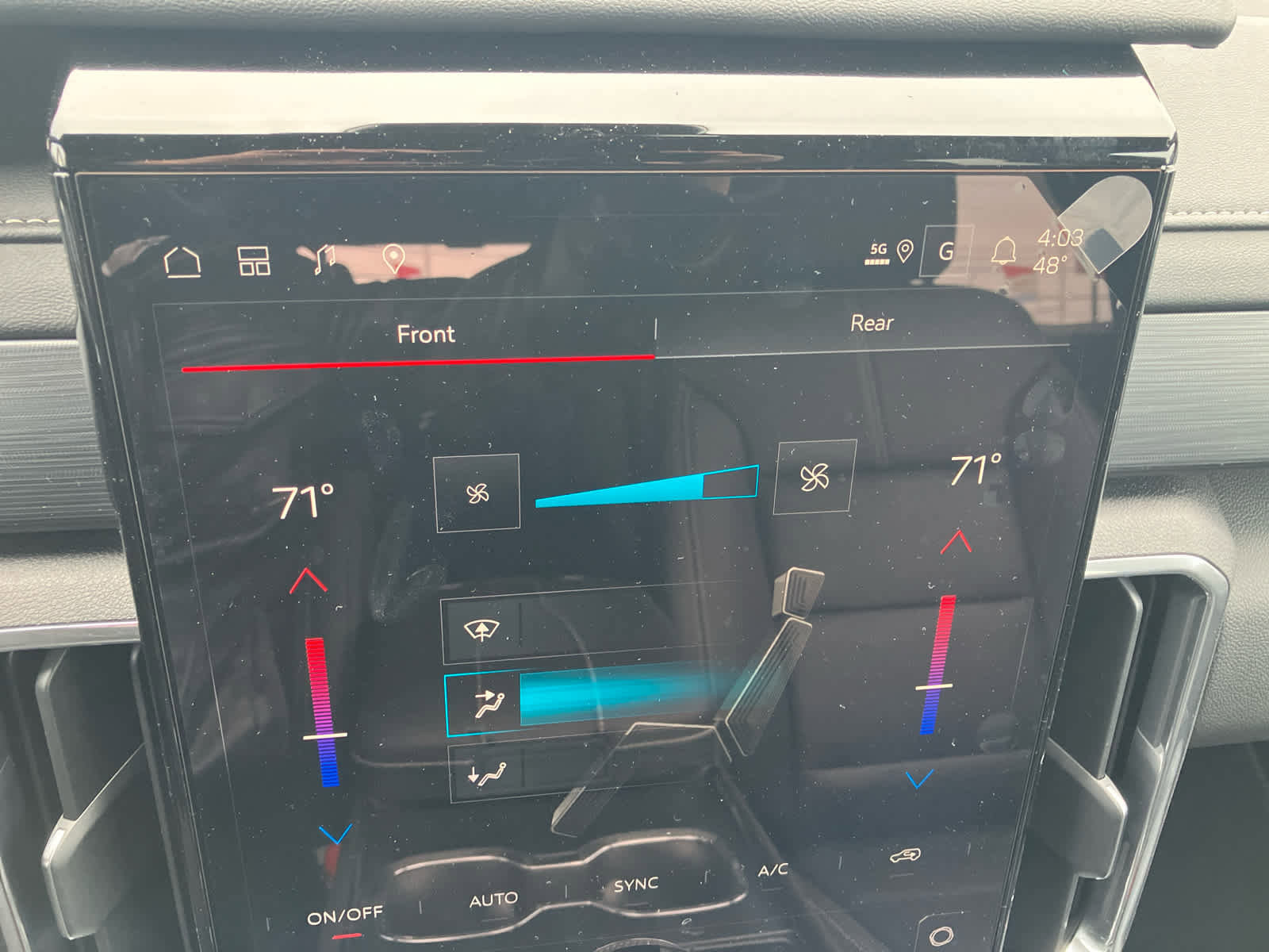 New 2026 GMC Acadia Elevation image 27