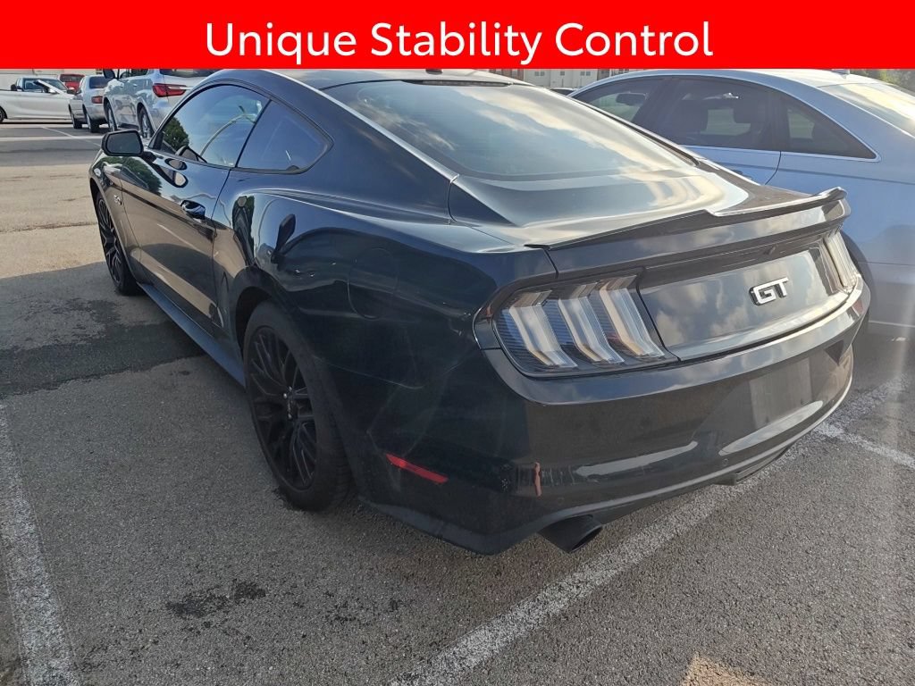 Used 2017 Ford Mustang GT Premium w/ GT Performance Package RWD image 5