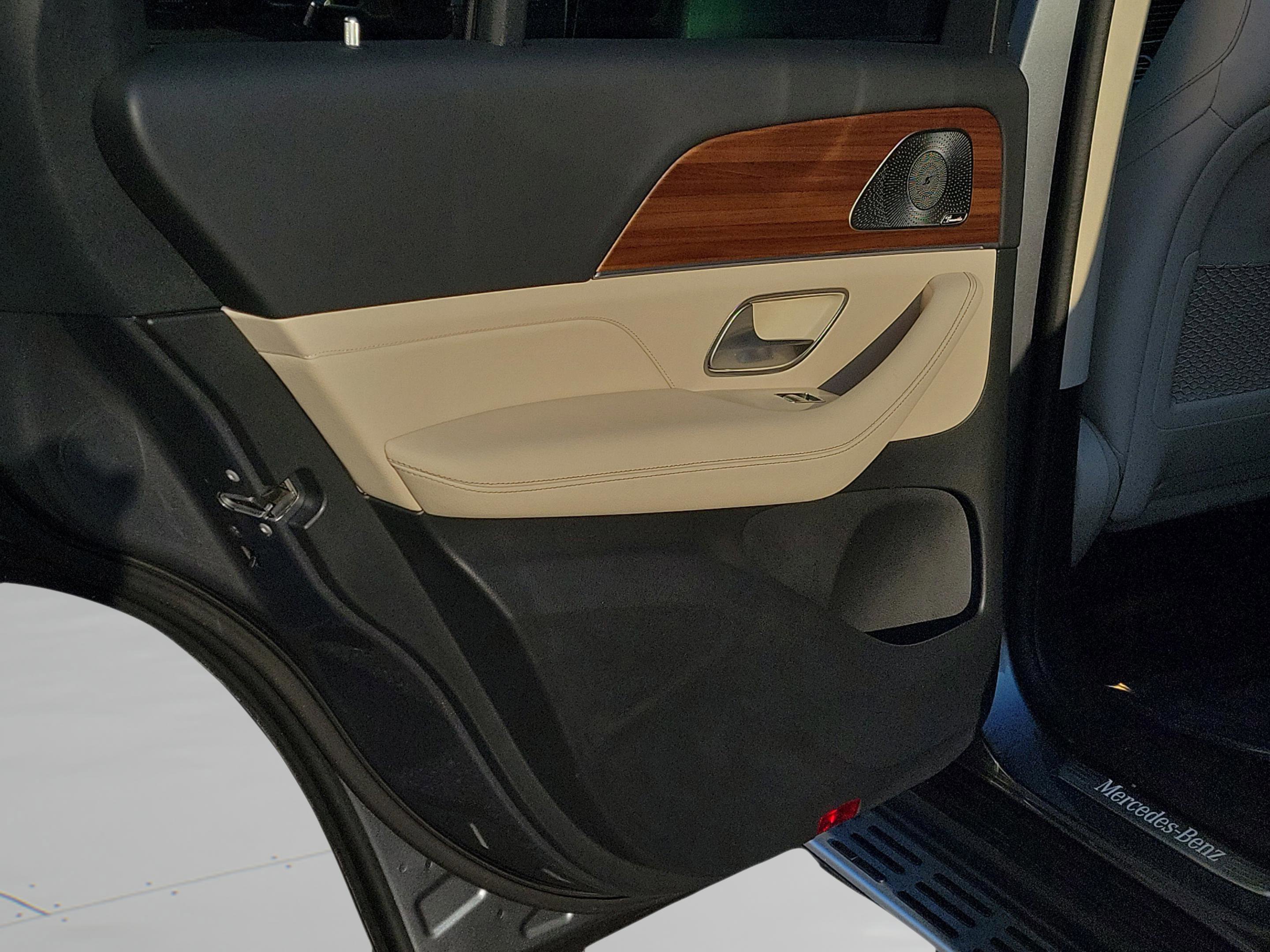 Certified 2026 Mercedes-Benz GLE 450 4MATIC image 12