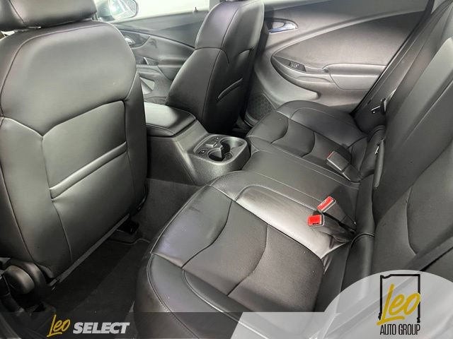 Used 2018 Chevrolet Volt Premier w/ Driver Confidence Package FWD image 12