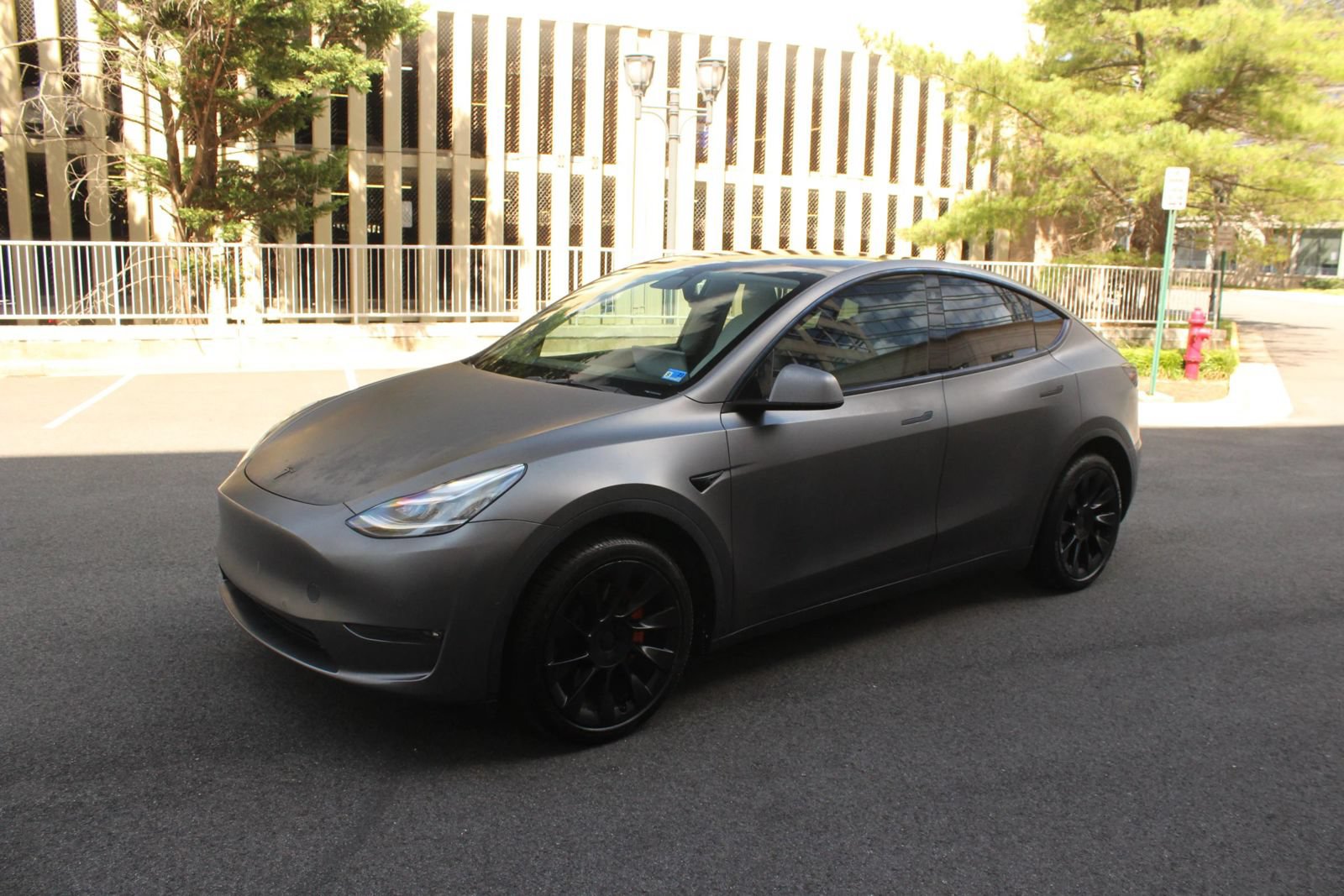 Used 2021 Tesla Model Y Long Range AWD/4WD image 12