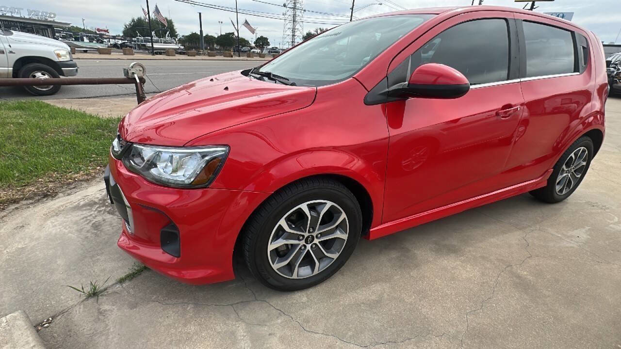 Used 2018 Chevrolet Sonic LT image 5