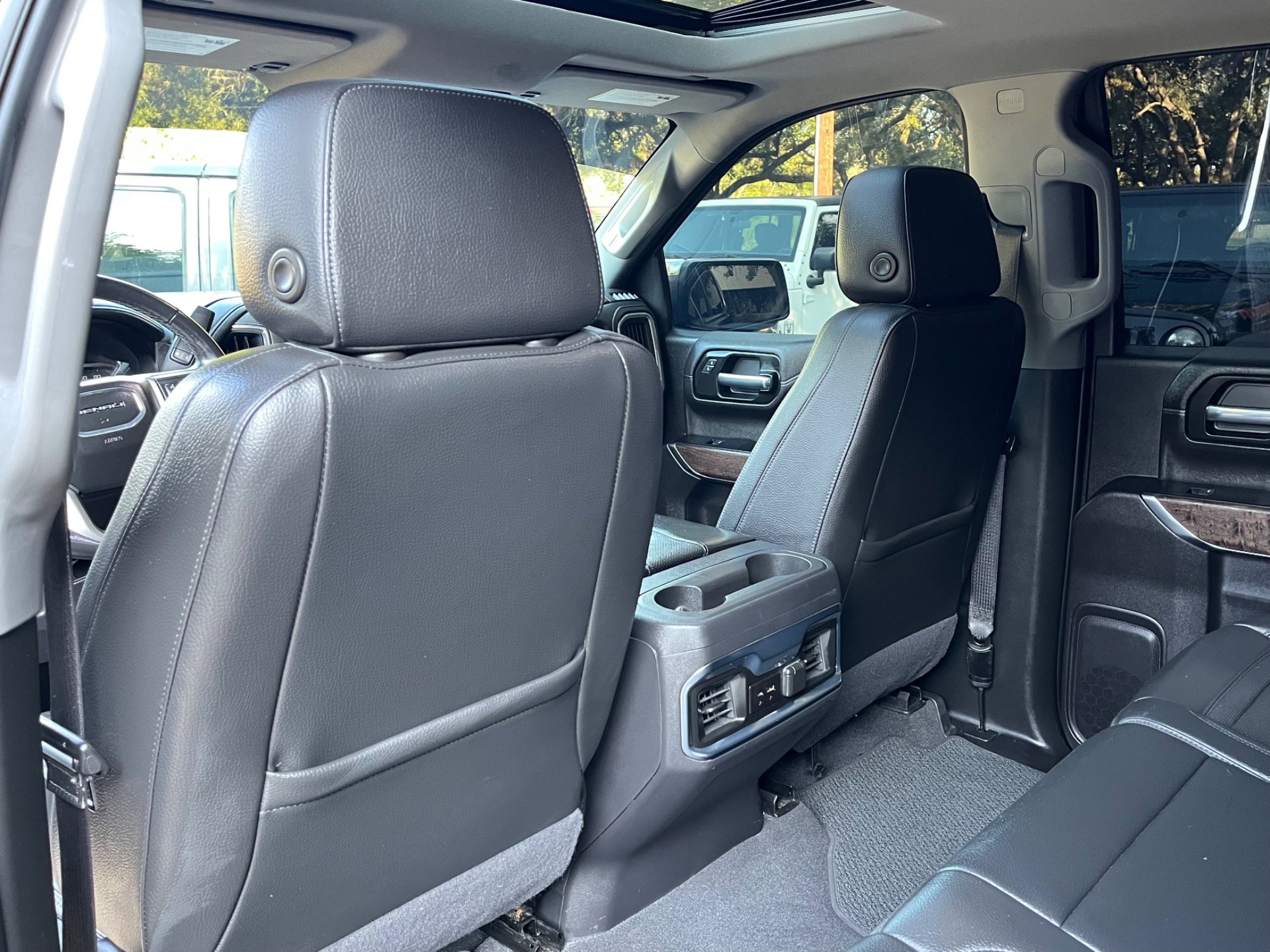 Used 2021 GMC Sierra 1500 Denali w/ Denali Premium Package image 33