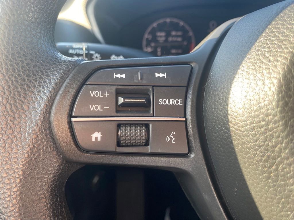 Used 2023 Honda HR-V LX image 18