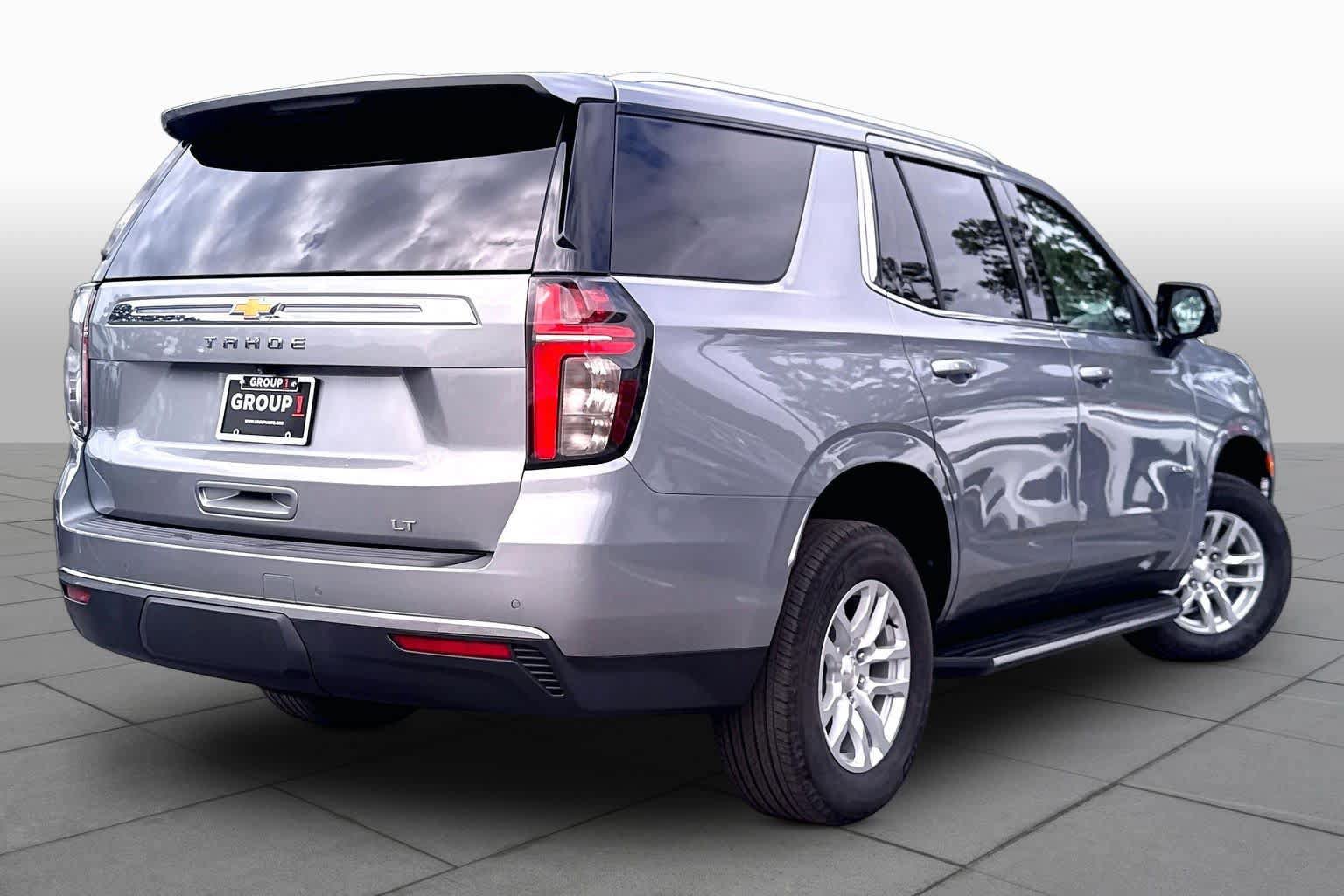 Used 2024 Chevrolet Tahoe LT w/ Luxury Package RWD image 12