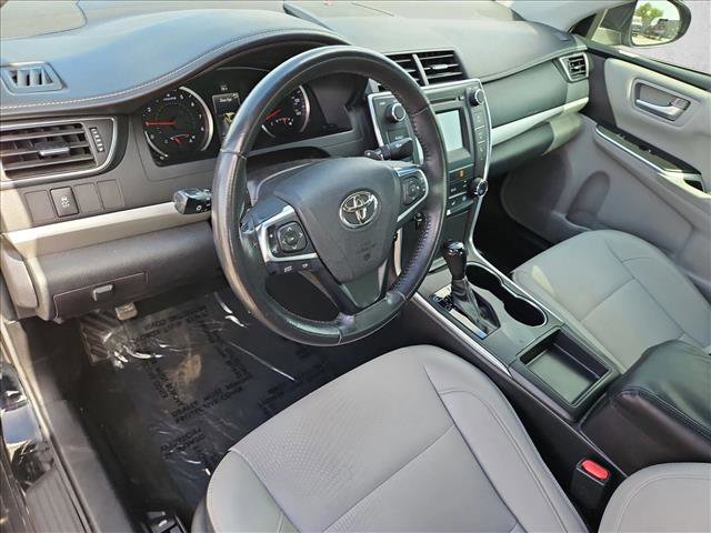 Used 2017 Toyota Camry SE FWD image 11