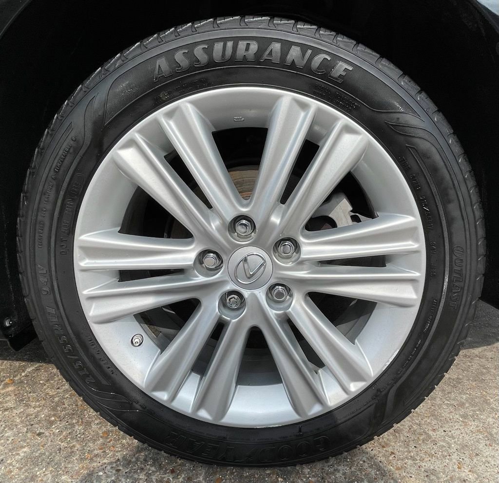 Used 2015 Lexus ES 350 w/ Premium Package FWD image 13