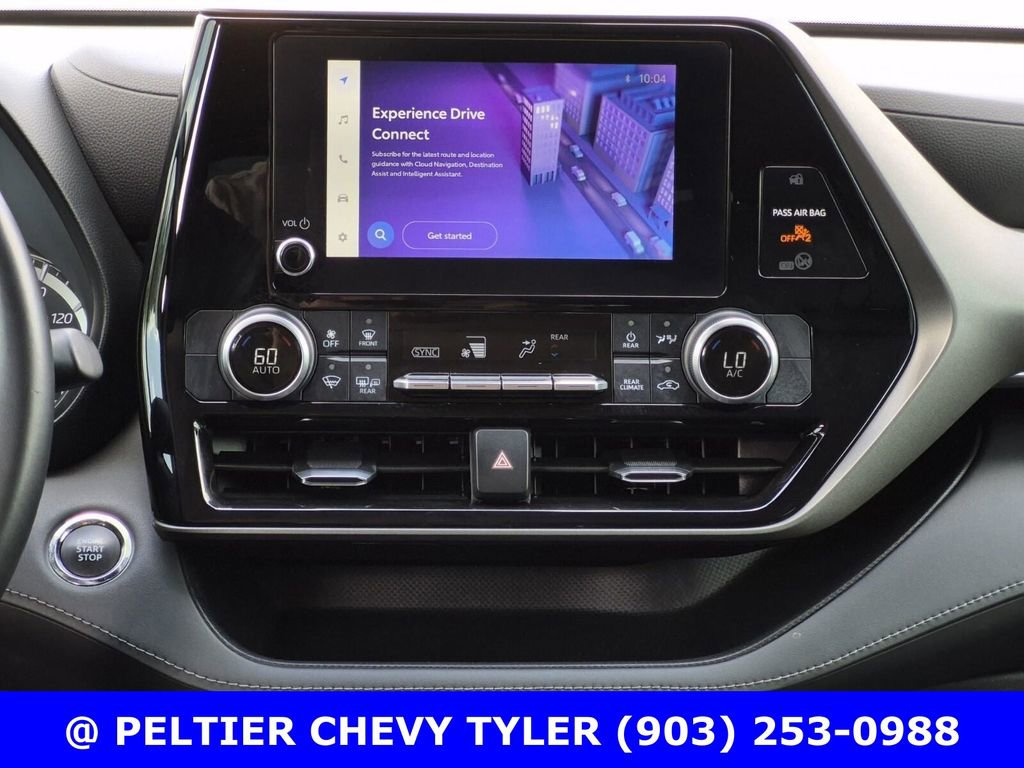 Used 2023 Toyota Highlander LE FWD image 39