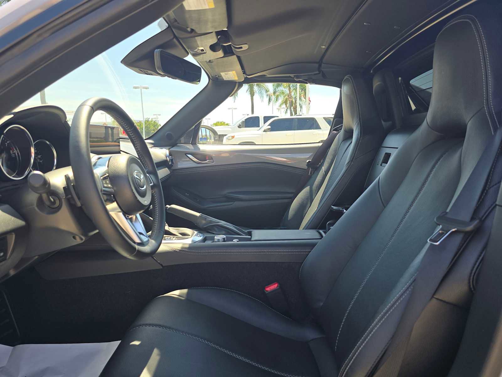 Used 2024 MAZDA MX-5 Miata RF Grand Touring w/ Weather Package image 16