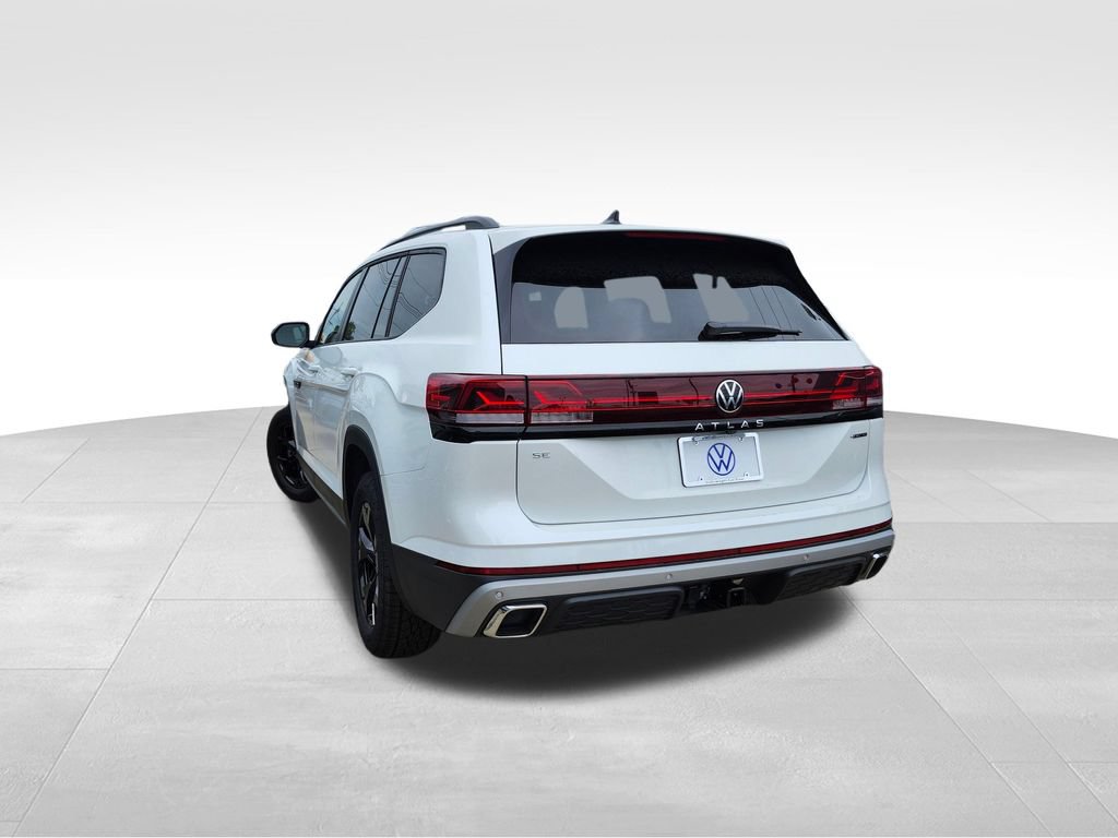 New 2026 Volkswagen Atlas Peak Edition AWD/4WD image 4