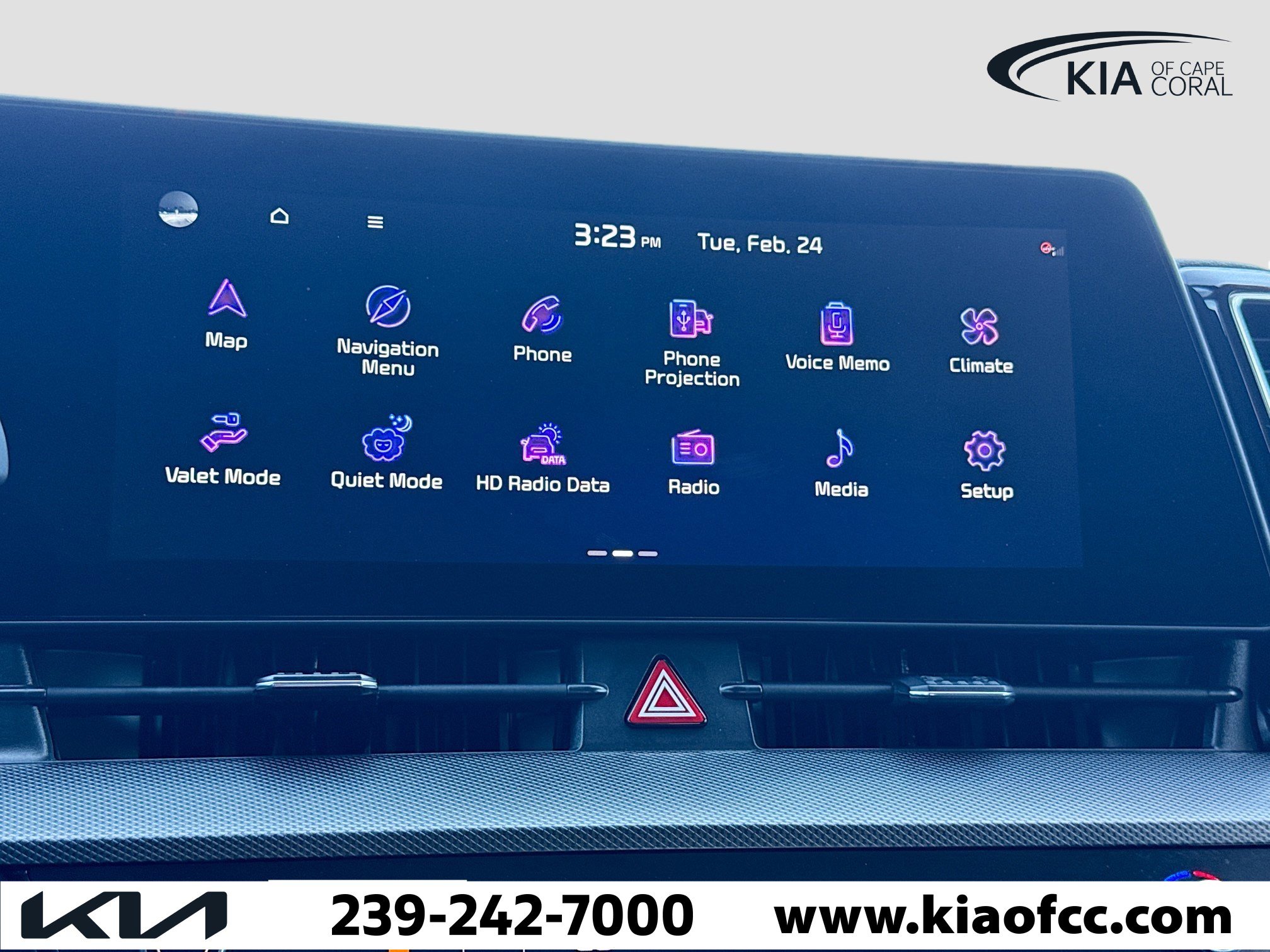 Certified 2025 Kia Sportage SX image 31