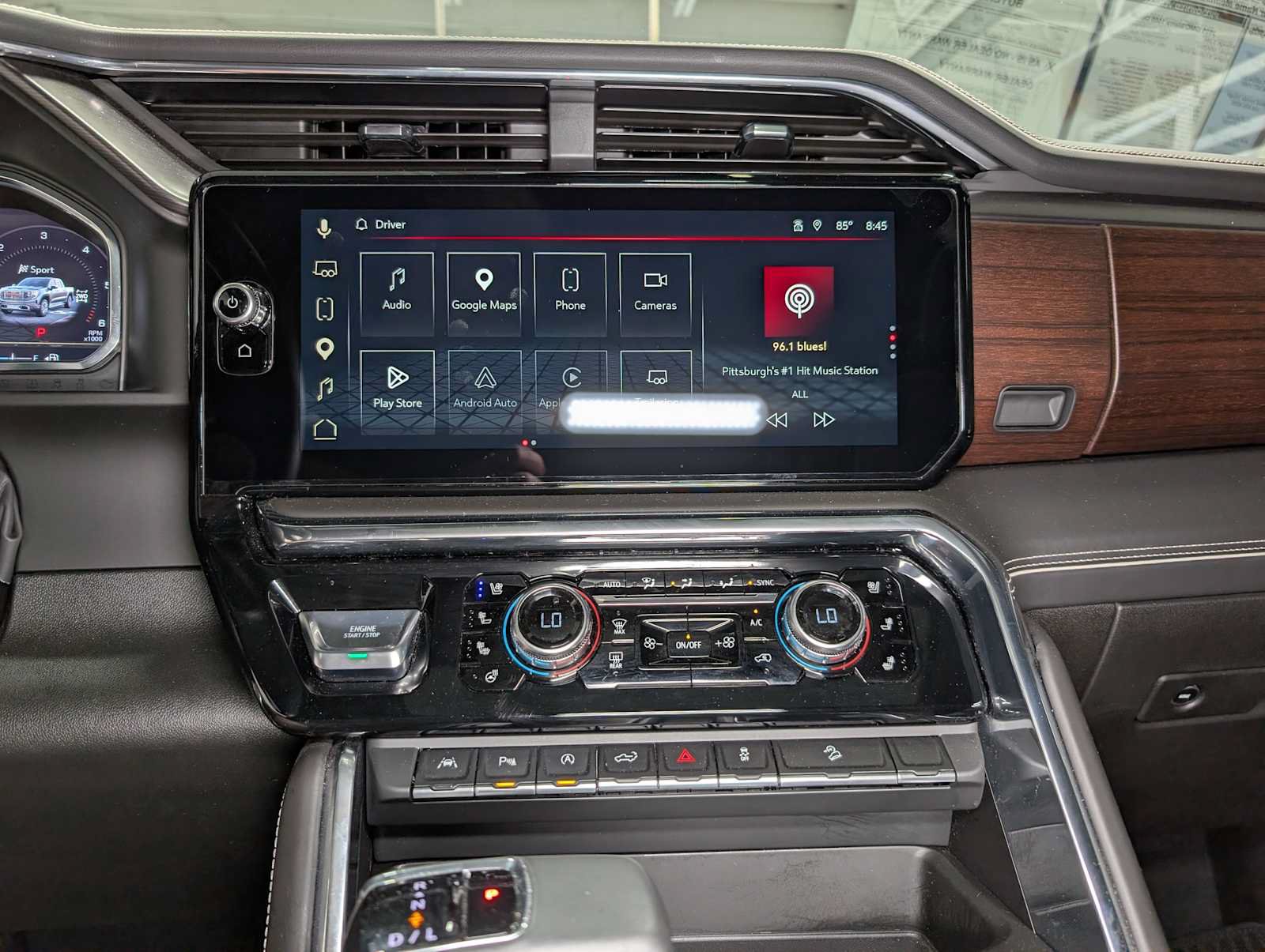 Certified 2025 GMC Sierra 1500 Denali Ultimate AWD/4WD image 39